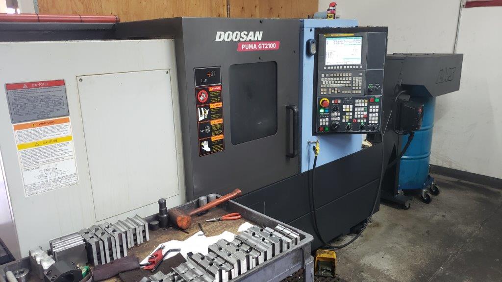 DOOSAN PUMA GT2100, FANUC, 10 Chk, 2 , 2014, TAILSTOCK, CHIP CONVEYOR