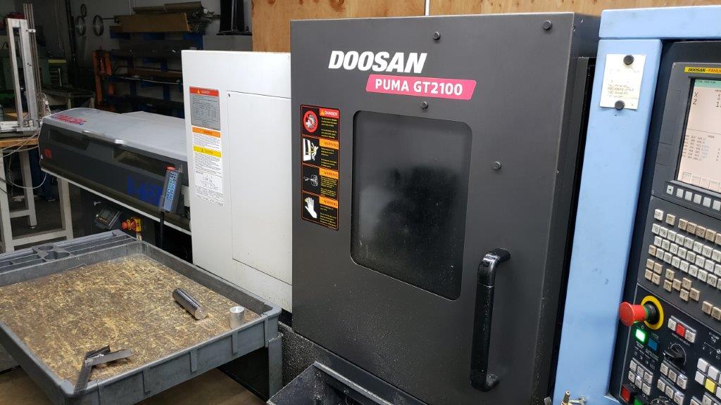 DOOSAN PUMA GT2100, FANUC, 10 Chk, 2 , 2014, TAILSTOCK, CHIP CONVEYOR