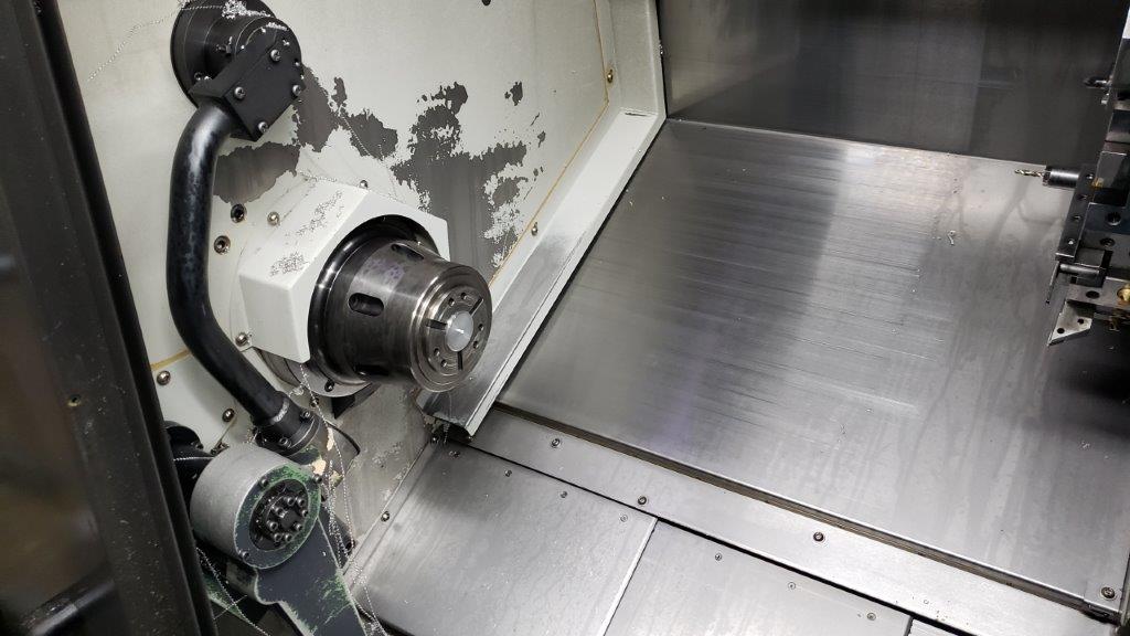 DOOSAN PUMA GT2100, FANUC, 10 Chk, 2 , 2014, TAILSTOCK, CHIP CONVEYOR, BARFEED