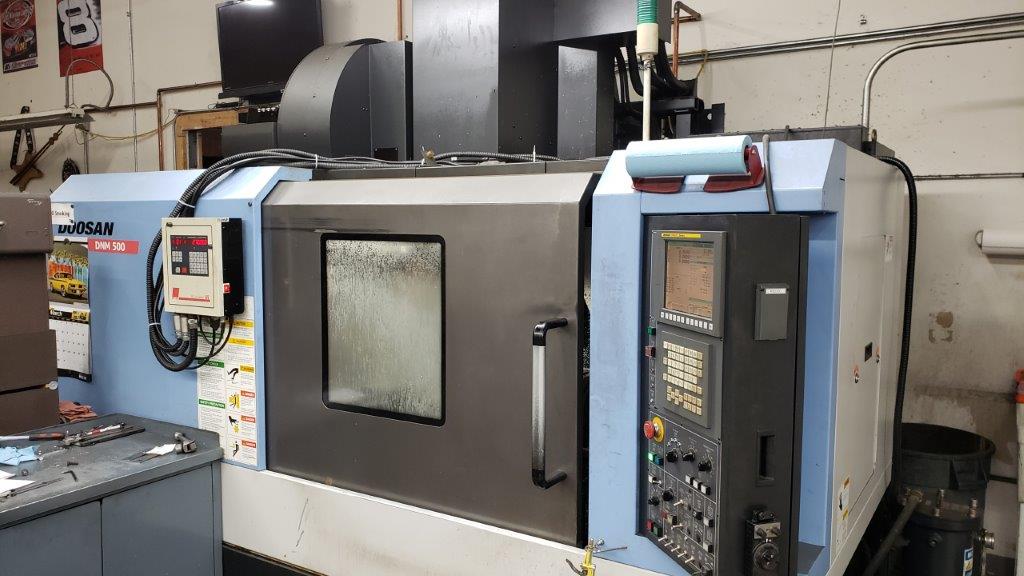 40 X, 21 Y, 20 Z, DOOSAN DNM500, 2010, 12000 RPM, 4th AXIS TABLE