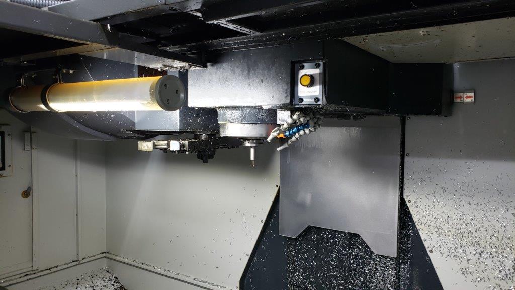 40 X, 21 Y, 20 Z, DOOSAN DNM500, 2010, 12000 RPM, 4th AXIS TABLE