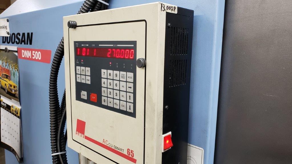 40 X, 21 Y, 20 Z, DOOSAN DNM500, 2010, 12000 RPM, 4th AXIS TABLE