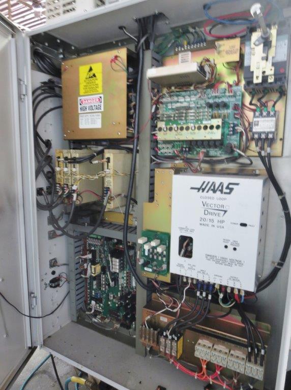 30 X, 16 Y, 20 Z, Haas VF-2D, 2002, Auger, Programmable Coolant, Rigid Tap