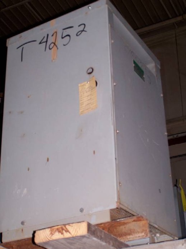 10 KVA, Pri. 520 V, Sec. 118 V, GENERAL ELECTRIC, DRY, AA;-1