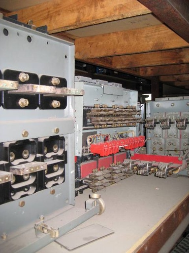 2000 Amp, FEDERAL PIONEER, 50H-3, UNUSED, 600 V., ELEC.OP., DRAWOUT, INDOOR;-1