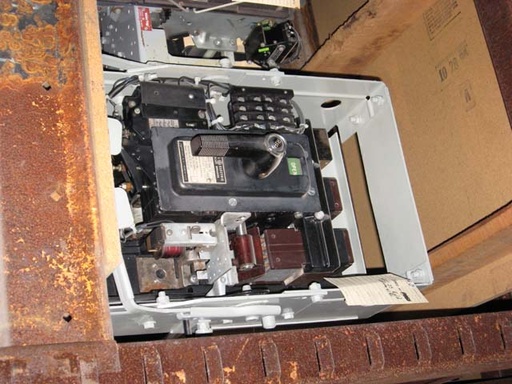 600 Amp, GE, AKF-1, 250 V., STATIONARY MOUNT, FIELD BREAKER