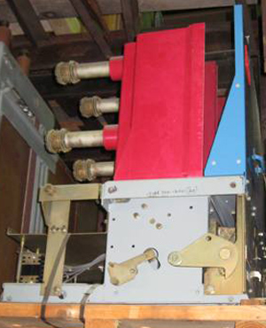 1200 Amp, ABB, 15VHK500, 15 KV, VACUUM, 240 VAC CLOSE, 24 VDC TRIP