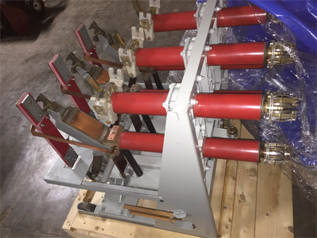 1200 Amp, FEDERAL PACIFIC, DST-15-500, 13.8 KV, E/O, D/O, 125 VDC CL & TR: -1