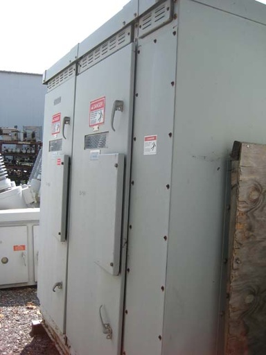 600 Amp, WESTINGHOUSE, No. WLI, 13800 V., OUTDOOR, FUSED, LOADBREAK SWITCH: -1