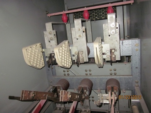 600 Amp, WESTINGHOUSE, No. WLI, 15000 V., INDOOR, FUSED, DISCONNECT: -1