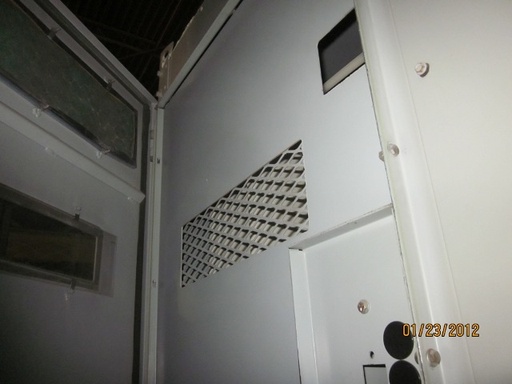 600 Amp, WESTINGHOUSE, No. WLI, 15000 V., INDOOR, FUSED DISCONNECT SWITCH: -01