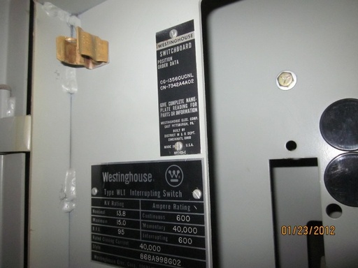 600 Amp, WESTINGHOUSE, No. WLI, 15000 V., INDOOR, FUSED DISCONNECT SWITCH: -01