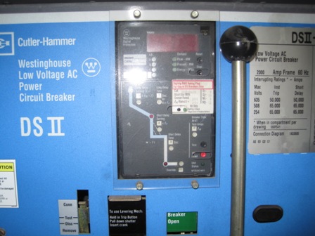 2000 Amp, CUTLER HAMMER, DSII 620, 480 V., M/O, D/O, W/DIGITRIP: -1