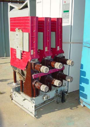 2000 Amp, WESTINGHOUSE, 150DH-P-500, 15 KV, 1973, E/O, D/O, 125 VDC : -1