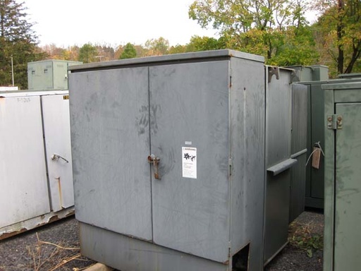 1000 KVA, Pri 13200 D Sec 240 D, 1990, SQUARE D, PADMOUNT, LIVE/RADIAL:1
