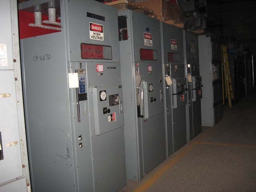 600 Amp, SQUARE D, No. POWERZONE, 5000 V., 1988, INDOOR HOUSED, FUSED, VACUUM:1