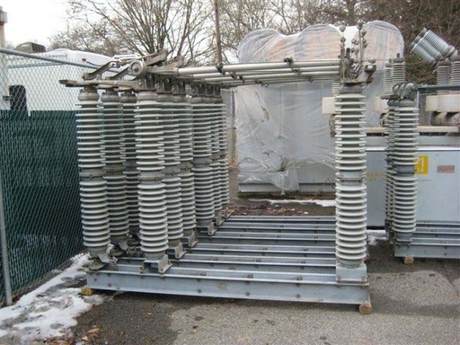 1200 Amp, USCO, AGT-22, 138000 V., VERTICAL MOUNT, VERTICAL BREAK, GOAB:1