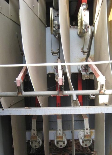 600 Amp, WESTINGHOUSE, No. WLI, 38000 V.,Outdoor