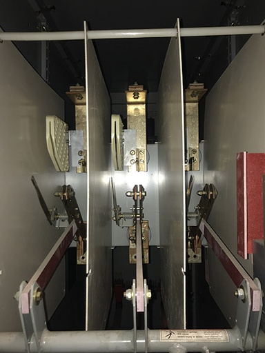 600 Amp, CUTLER HAMMER, MVS, 5000 V., INDOOR, FUSED, LOAD BREAK