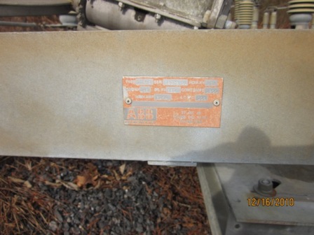 1200 Amp, ABB, No. TTR-6, 138000 V., 1990, GOAB, PEDESTAL:1