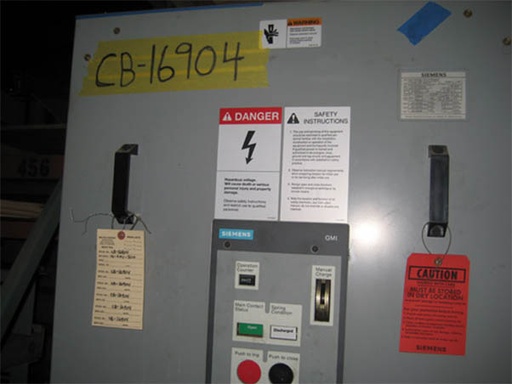 1200 Amp, SIEMENS, 15-GMI-500-1200-37, 15 KV, 1993, 120 VAC CLOSE, 240 VDC TRIP