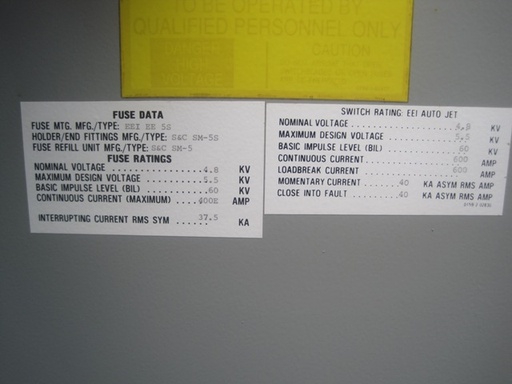600 Amp, EEI, No. AUTO JET, 4800 V., FUSED, OUTDOOR HOUSED, SWITCH:1