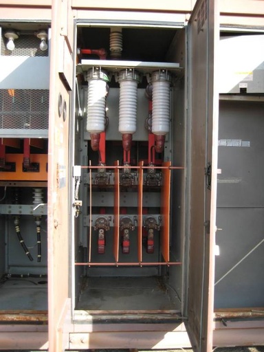 600 Amp, SIEMENS ALLIS, No. QB, 13800 V., INTERRUPTER SWITCH, FUSED, OUTDOOR:1