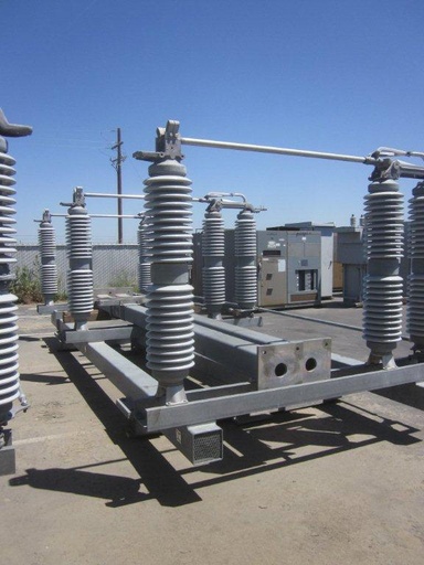 600 Amp, ABB, No. TTR-6, 138000 V., GOAB, M/O, PED., HORIZ MOUNT, VERT. BREAK:1