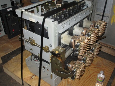 4000 Amp, GENERAL ELECTRIC, AKR-6D-100, 480 V., 120 VAC, MICRO-VERSA TRIP LSIG