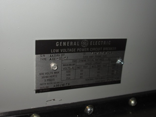 3200 Amp, GENERAL ELECTRIC, AKR-6D-75, 480 V., 120 VAC, MICRO-VERSA TRIP LSIG:1