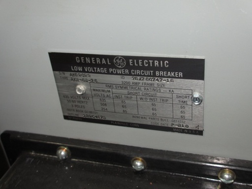 3200 Amp, GENERAL ELECTRIC, AKR-6D-75, 480 V., 120 VAC, MICRO-VERSA TRIP LSIG:1
