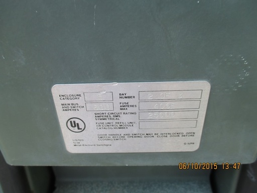 600 Amp, S&C, 4160 V., FUSED, OUTDOOR HOUSED, LOAD BREAK SWITCH