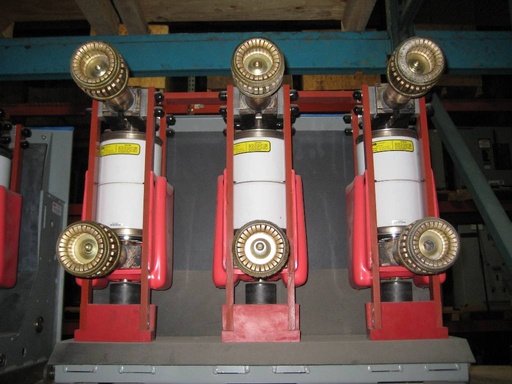 2000 Amp, ABB, ADVAC, 15 KV, 1000 MVA, 125 VDC CLOSE & TRIP, CAPACITOR BREAKER:1