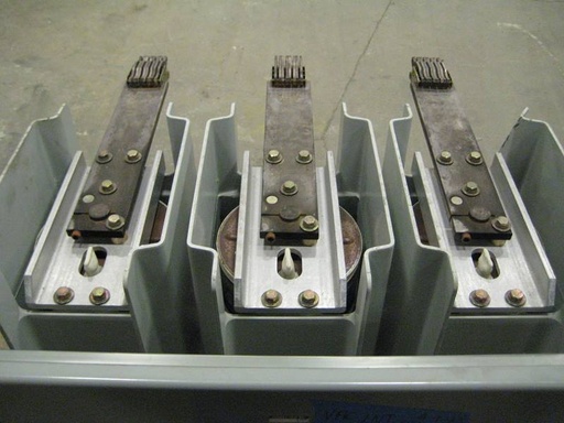 1200 Amp, GE, VB1-4.16-350-3, 4160 V., 2005, ML-18 MECH, 125VDC CL,CH,& TR, 41KA