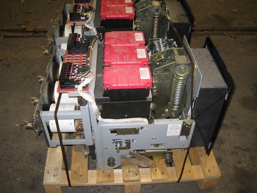 1600 Amp, GENERAL ELECTRIC, WPF-16, 480 V., E/O, D/O, 48 VDC, BELL ALARM, LSIG