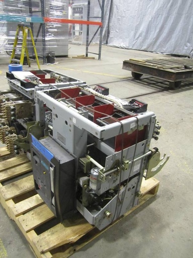 4000 Amp, GENERAL ELECTRIC, WPS-40, 480 V., E/O, D/O, 48 VDC, BELL ALARM, LSG