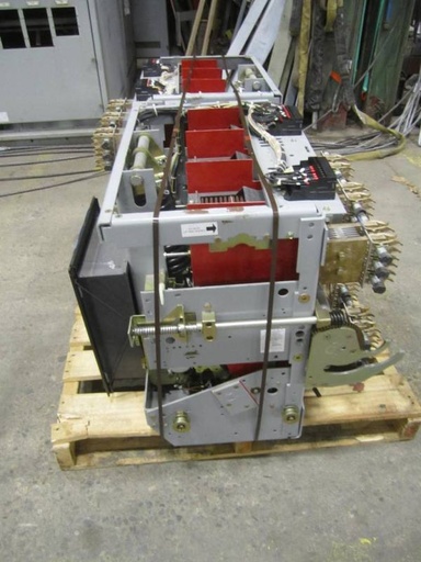 4000 Amp, GENERAL ELECTRIC, WPS-40, 480 V., E/O, D/O, 48 VDC, BELL ALARM, LSG