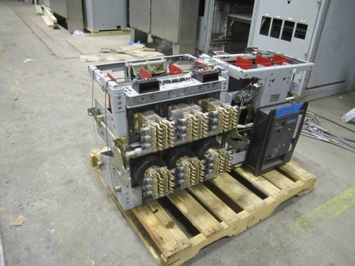 4000 Amp, GENERAL ELECTRIC, WPS-40, 480 V., E/O, D/O, 48 VDC, BELL ALARM, LSG