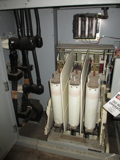 5200 HP, 700 AMP, GE, 4160 V, INDOOR, FULL VOLTAGE, VACUUM, FUSED, CR7160A108J