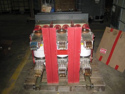 1200 Amp, WESTINGHOUSE, 150VCP-W1000, 15 KV, EO/DO, MOTOR 125V AC/DC: