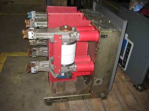 1200 Amp, WESTINGHOUSE, 150VCP-W1000, 15 KV, EO/DO, MOTOR 125V AC/DC: