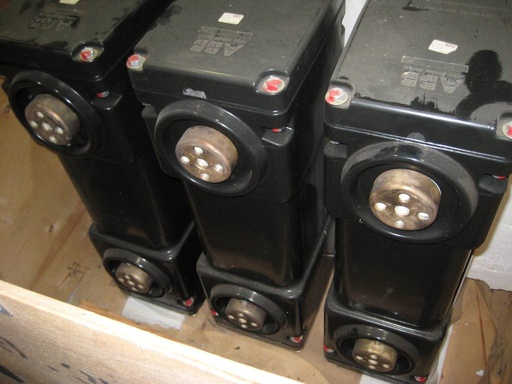 1200 Amp, ABB, HPA 12/1220CF, 12 KV, FIXED MOUNT, E/O, D/O, 125VDC MOT,CL,&TR