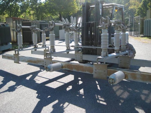 1200 Amp, SOUTHERN STATES, No. EV, 38 KV, 1994, 61KA, HORIZ OR VERT MOUNT, M/O