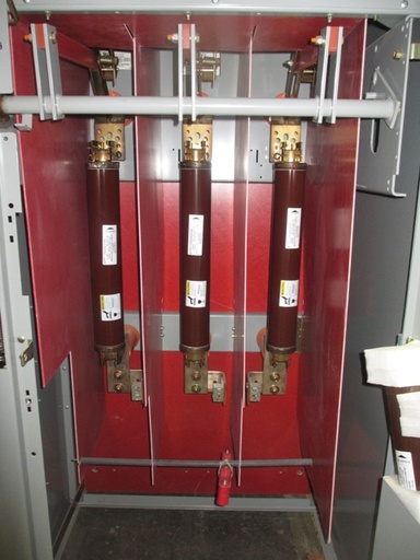 600 Amp, SQUARE D, No. HVL, 15000 V., 2003, INDOOR, LOAD INTERRUPTER SWITCH:1