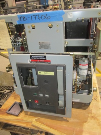 4000 Amp, GENERAL ELECTRIC, WPS-40, 635 V., 120 VAC CLOSE & TRIP