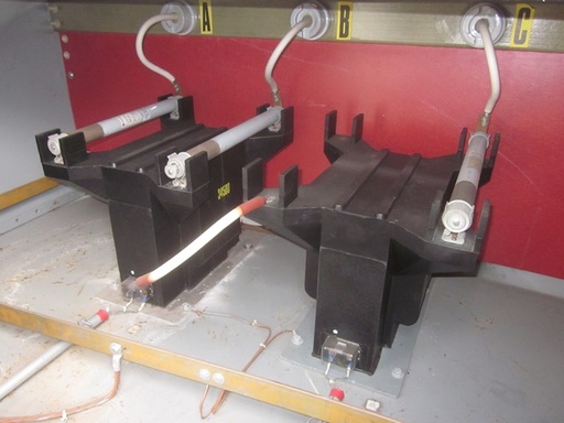 1200 Amp, ALSTOM, VXC 8025/36-2.E1, 38 KV, 2001, VACUUM, OUTDOOR:1