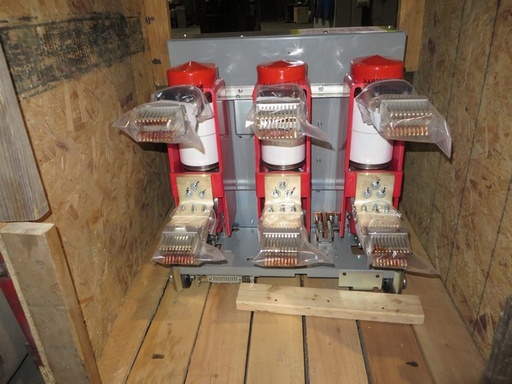 2000 Amp, SQUARE D, VR V5D8233Y000, 15 KV, 2013, 1000 MVA, 125 VDC CONTROLS, NEW