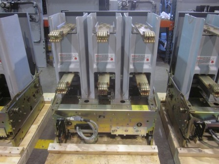 1200 Amp, GENERAL ELECTRIC, VB1-13.8-1000-3, 15 KV, 2009, 125 VDC, ML-18 MECH