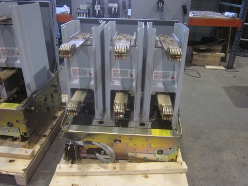 1200 Amp, GENERAL ELECTRIC, VB1-13.8-1000-3, 15 KV, 2009, 125 VDC, ML-18 MECH