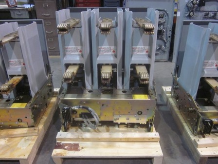 1200 Amp, GENERAL ELECTRIC, VB1-13.8-1000-3, 15 KV, 2009, 125 VDC, ML-18 MECH